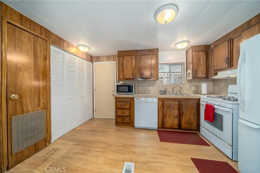 5935 Live Oak #25, Kelseyville, CA 95451 - Image #3