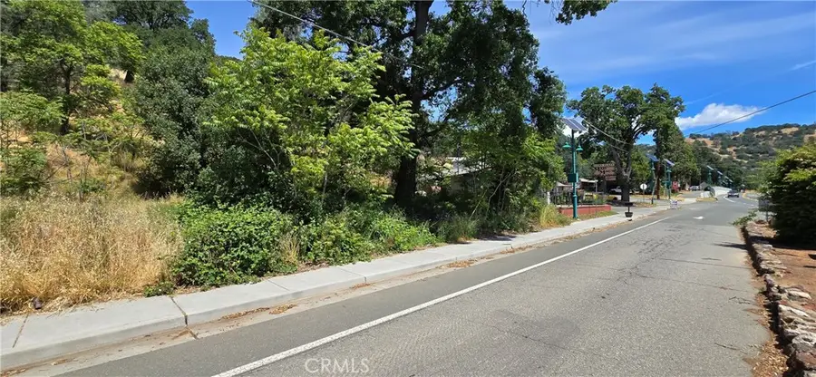 12618 Foot Hill Boulevard, Clearlake Oaks, CA 95423 - #2