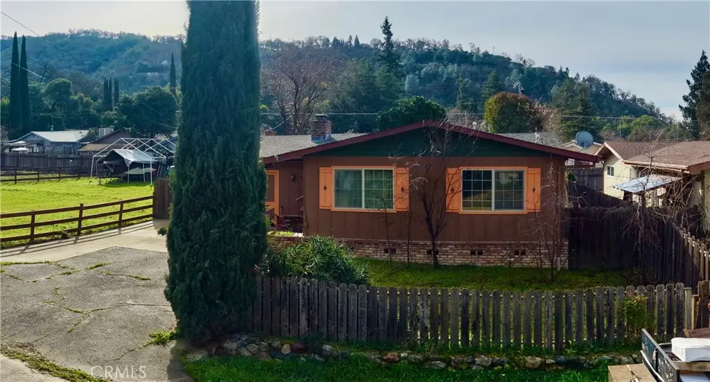 6917 Plaza Terrace, Lucerne, CA 95458 - #1