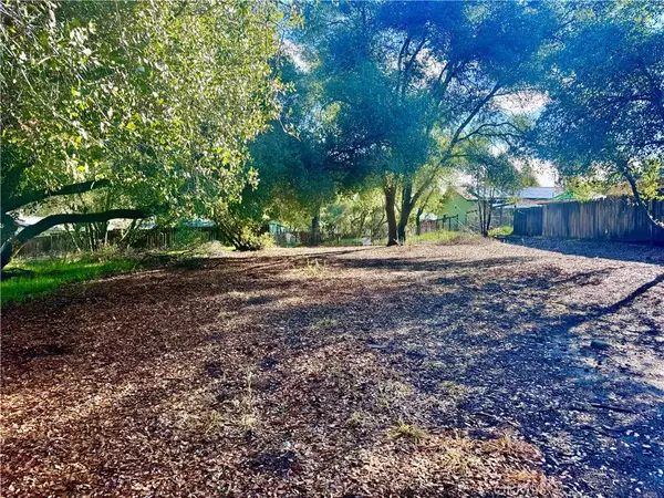 3086 12th Street, Clearlake, CA 95422