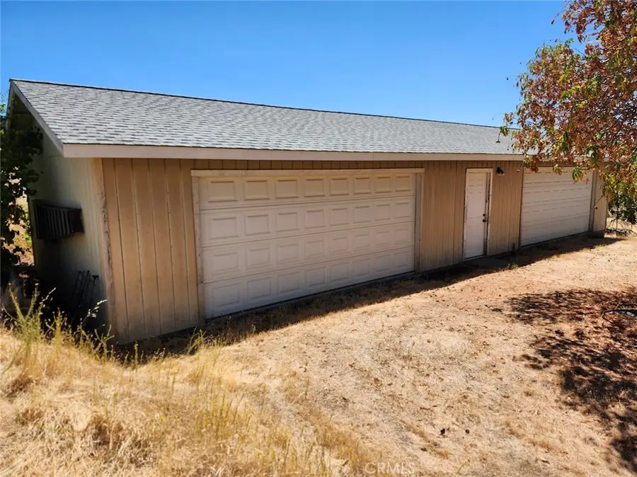 3950 Emile Avenue, Clearlake, CA 95422 - #3
