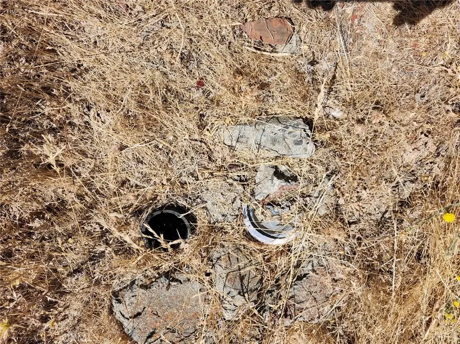 3960 Emile Avenue, Clearlake, CA 95422 - #2