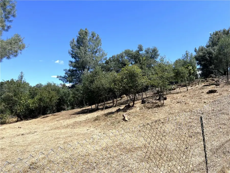 15686 23rd Avenue, Clearlake, CA 95422 - #3