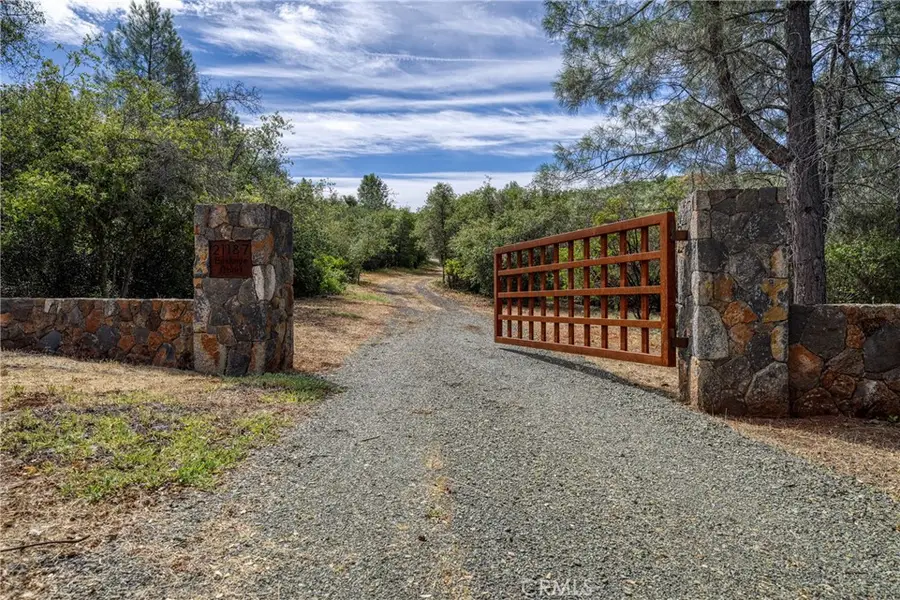 21187 Buckeye Court, Middletown, CA 95461 - #2