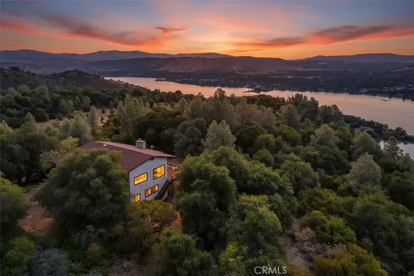 13420 Point Lakeview Road, Lower Lake, CA 95457