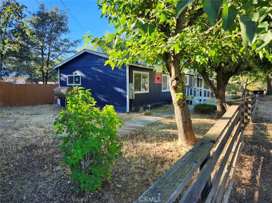 3770 Oakland Avenue, Clearlake, CA 95422 - #3