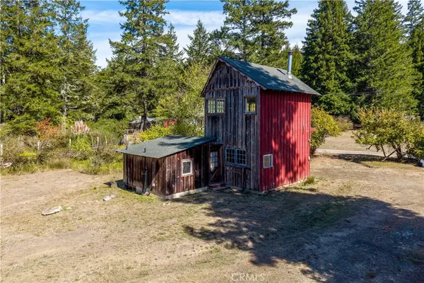 42500 Little Lake, Mendocino, CA 95460