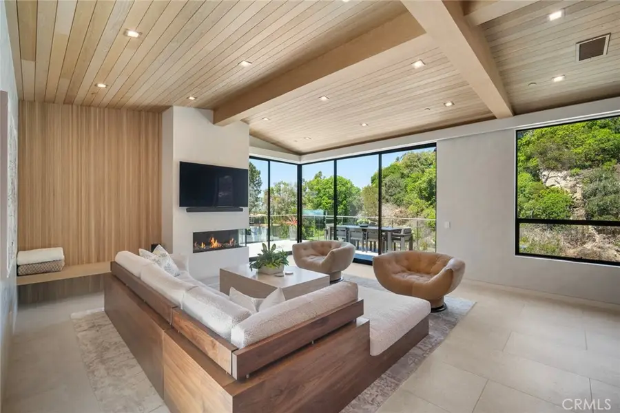 702 Diamond, Laguna Beach, CA 92651 - #2