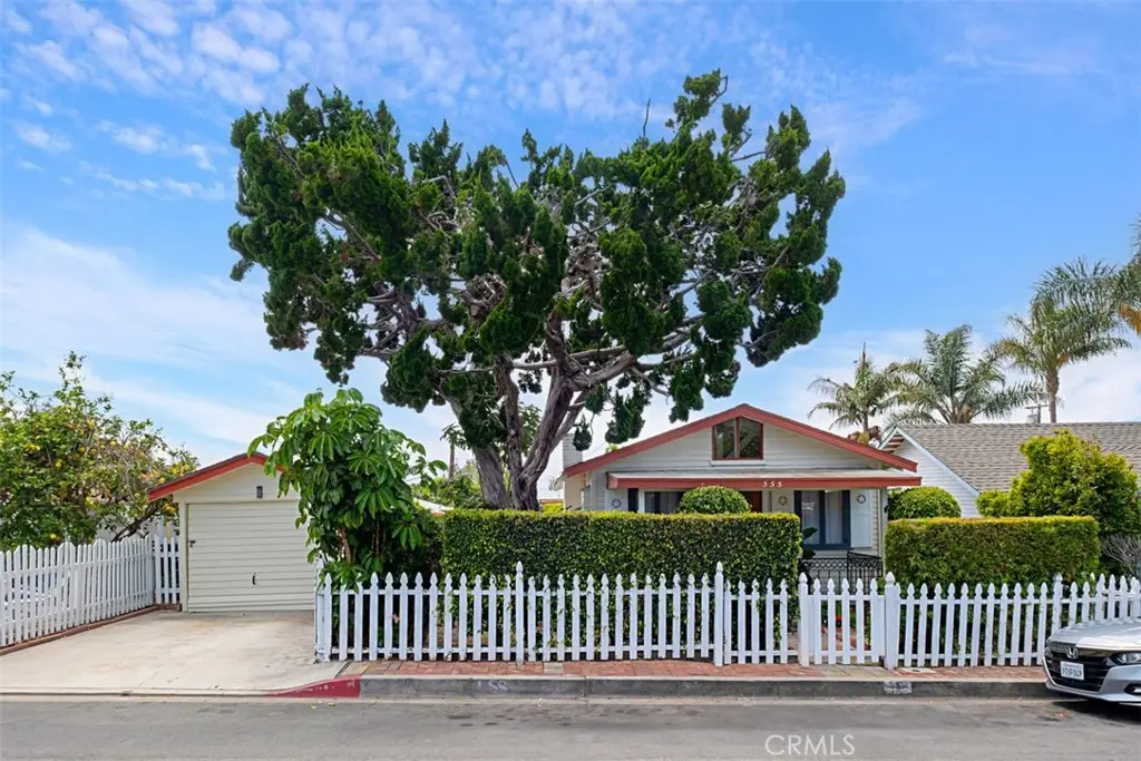 555 Through Street, Laguna Beach, CA 92651 - Image #1