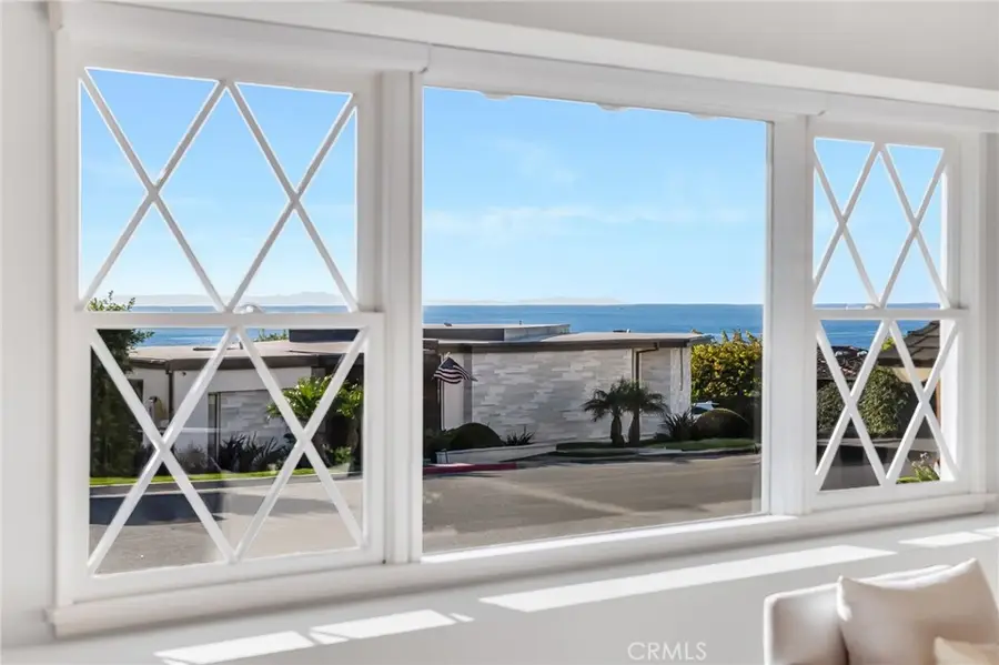 1570 Via Corsica, Laguna Beach, CA 92651 - #3