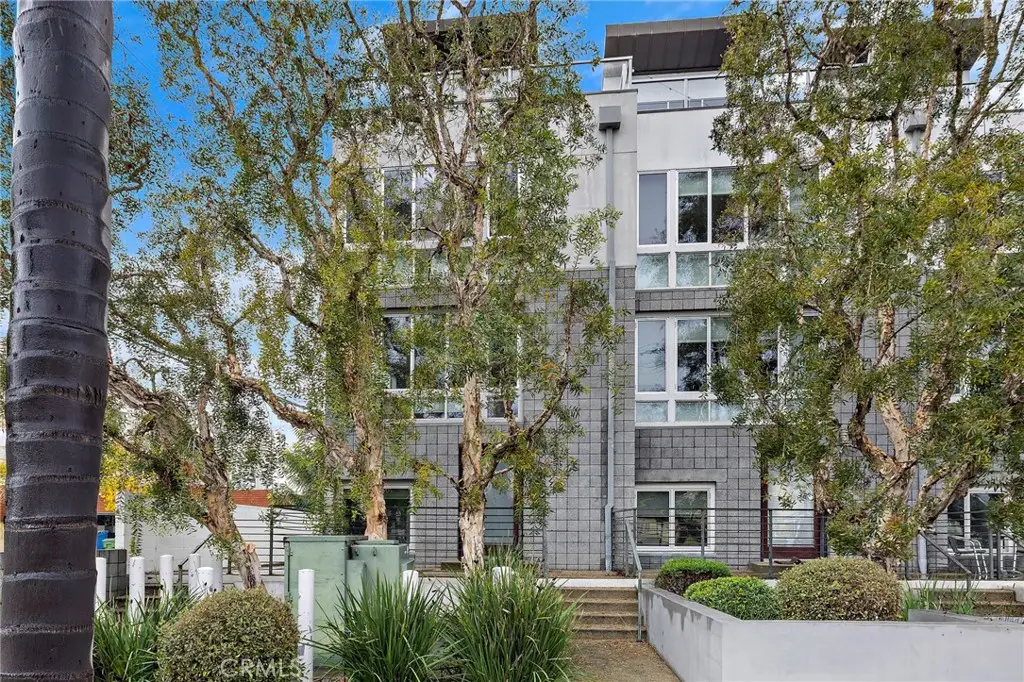 4151 Redwood Avenue #106, Los Angeles, CA 90066 - #1