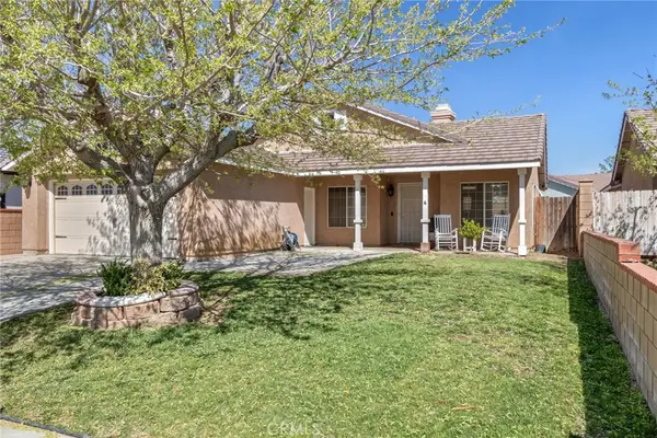 2416 Oakgrove Street, Rosamond, CA 93560