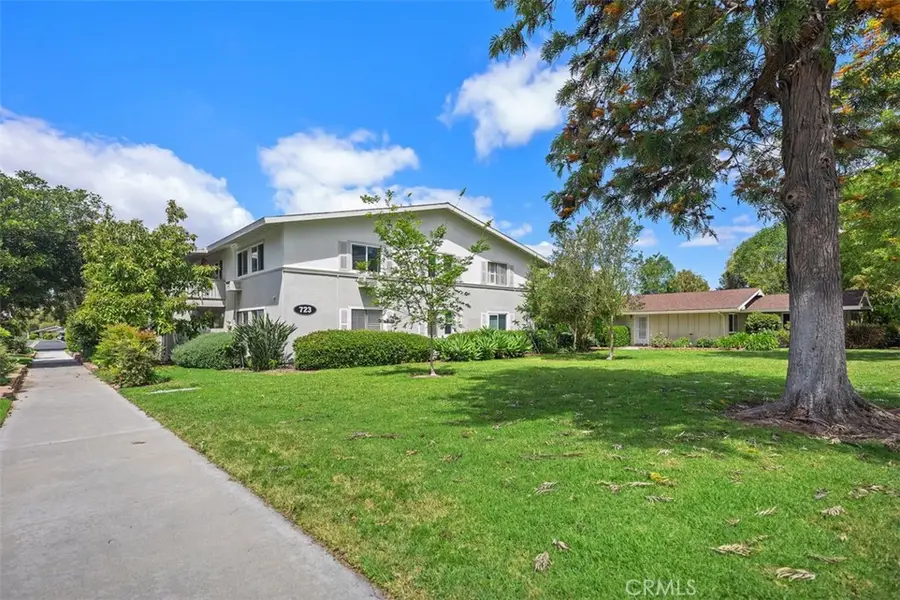 #A Avenida Majorca, Laguna Woods, CA 92637 - #3