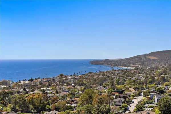 2147 Crestview, Laguna Beach, CA 92651