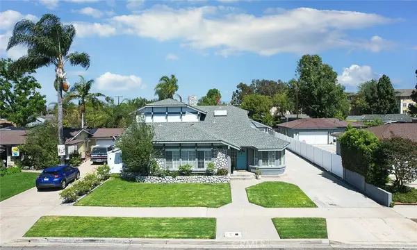 633 N Orange Street, Orange, CA 92867