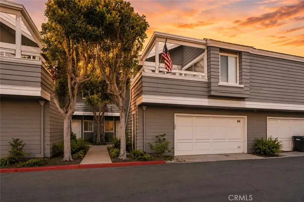 251 Chesterfield, Newport Beach, CA 92660 - #1