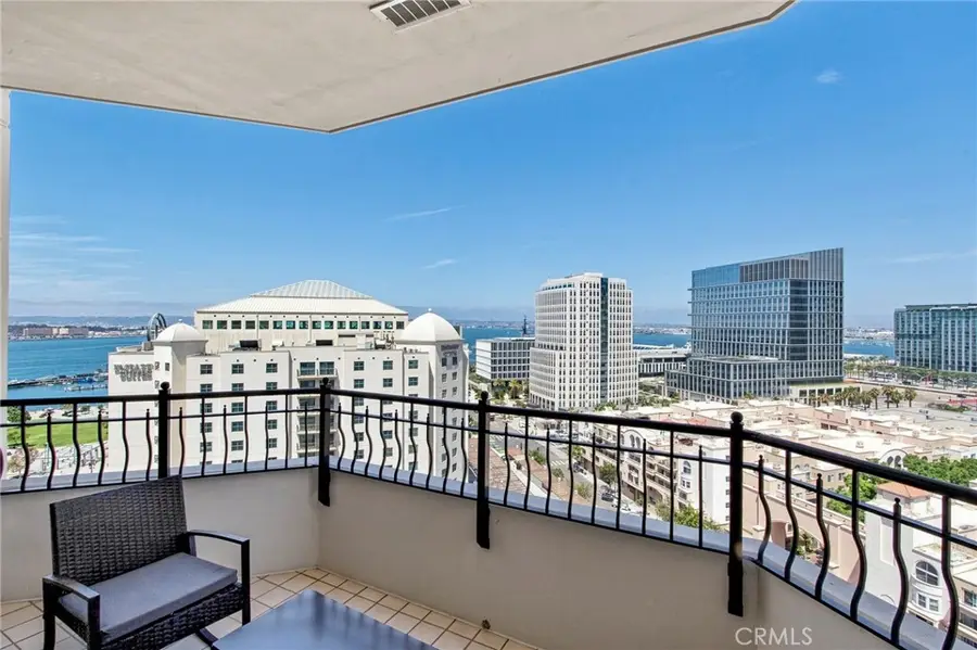 700 W Harbor Dr. #1601, San Diego, CA 92101 - #2