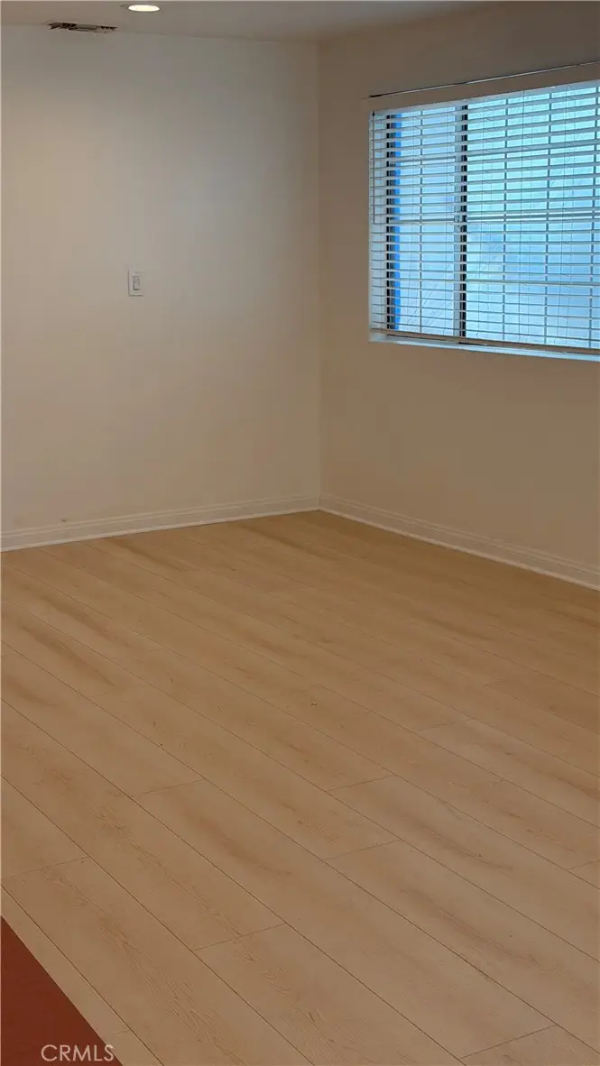 300 N Carmelo, Pasadena, CA 91107 - #2