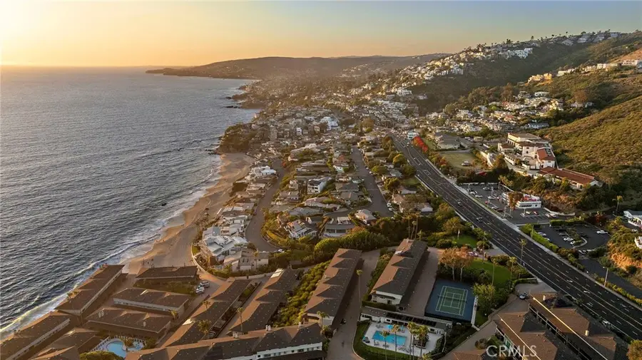 37 Blue Lagoon, Laguna Beach, CA 92651 - #2