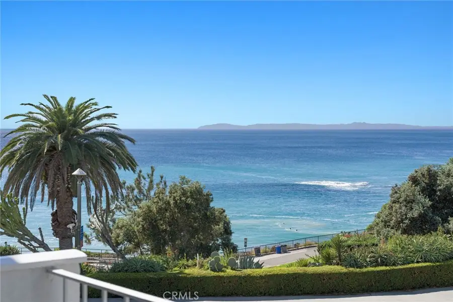 520 Cliff Drive #202, Laguna Beach, CA 92651 - #2