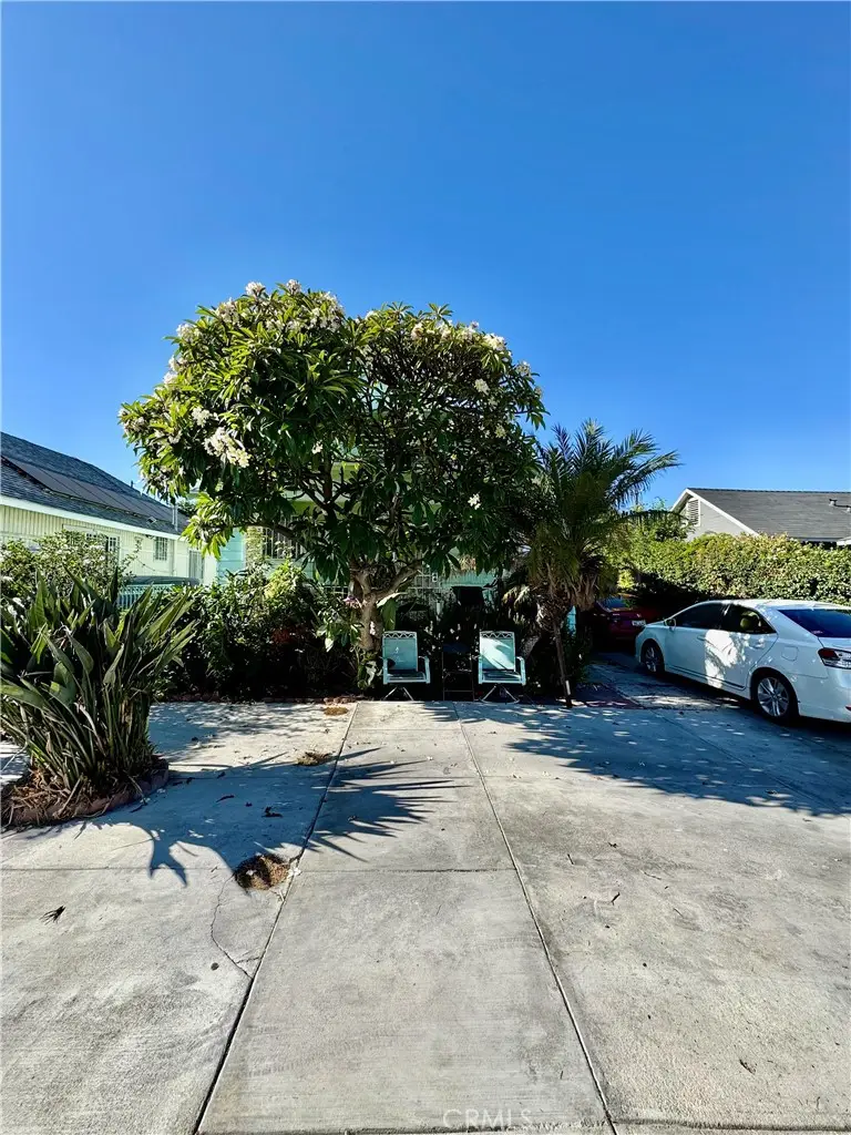 1199 W 38th Street, Los Angeles, CA 90037 - #2