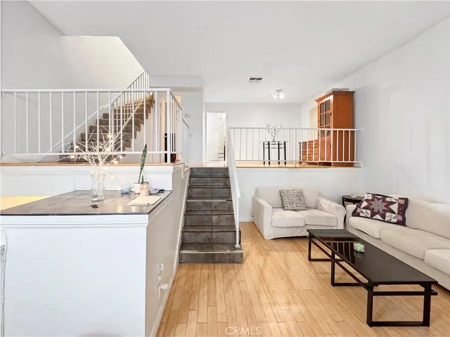 20224 Sherman #14, Winnetka, CA 91306 - Image #3