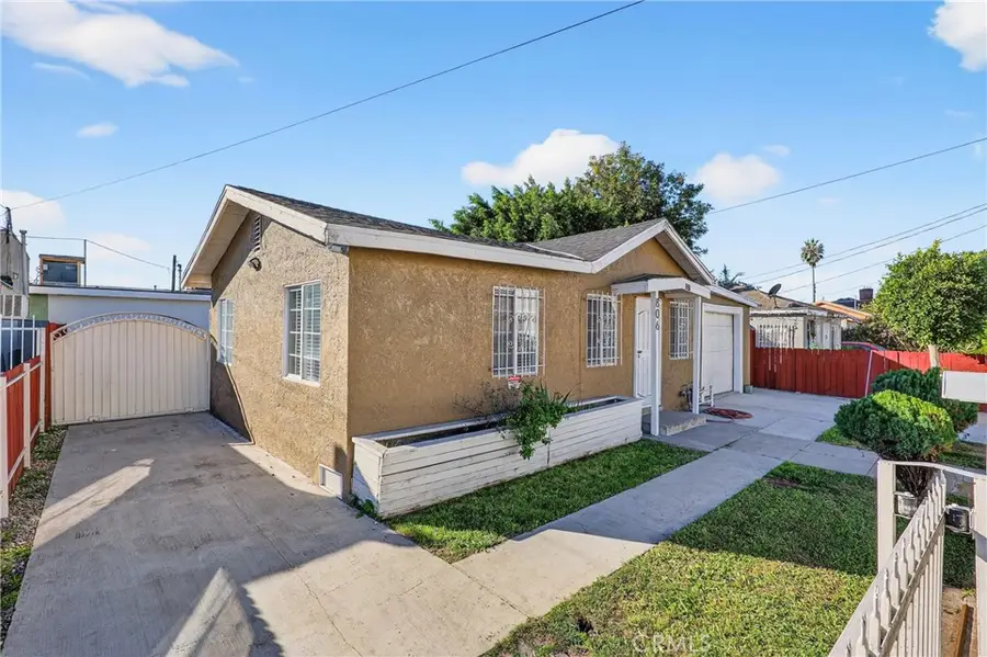 806 W Spruce Street, Compton, CA 90220 - #3