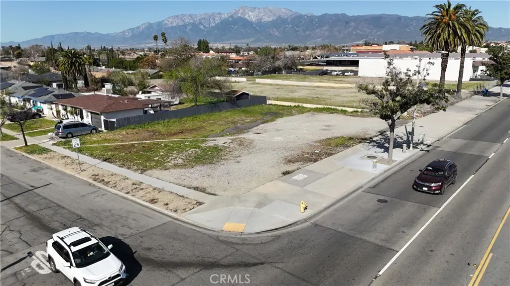 9098 Sierra, Fontana, CA 92335 - #1