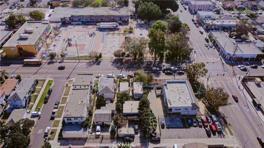 1361 W Vernon Avenue, Los Angeles, CA 90037 - #2