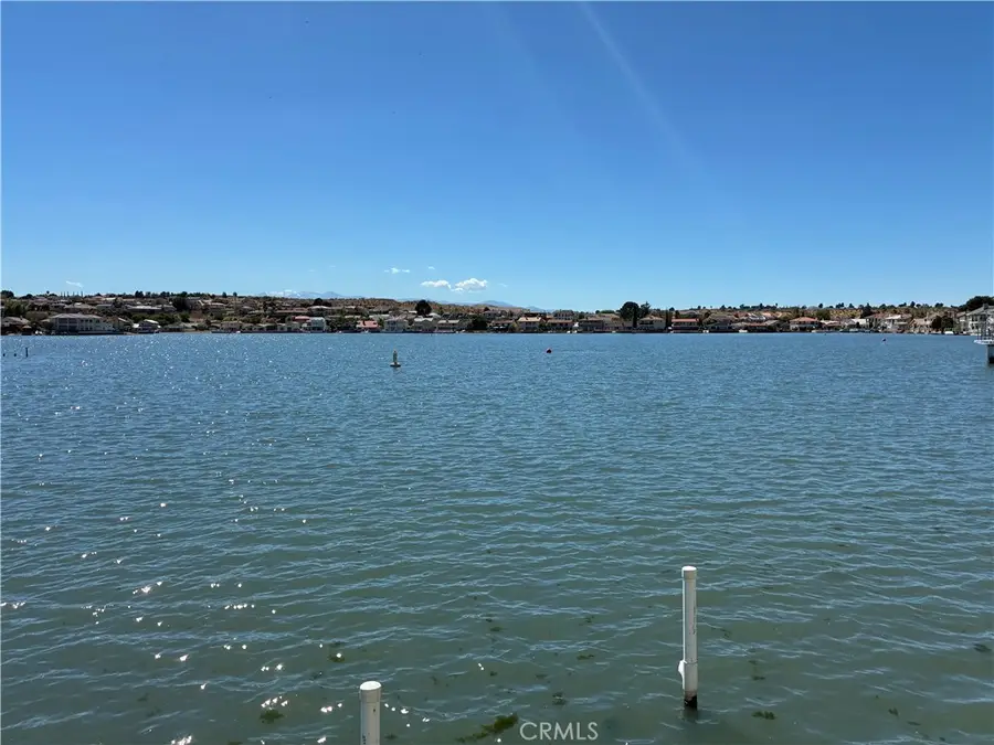 18099 Lakeview, Victorville, CA 92395 - #3
