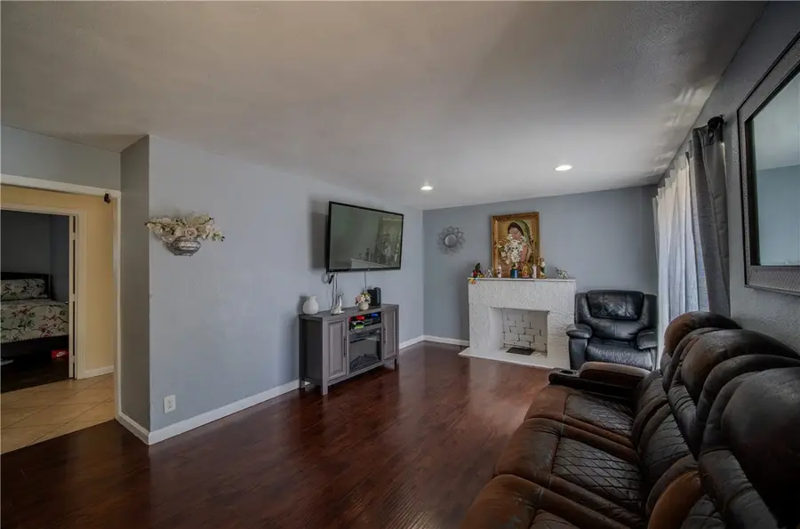409 W Cedar, Compton, CA 90220 - #3