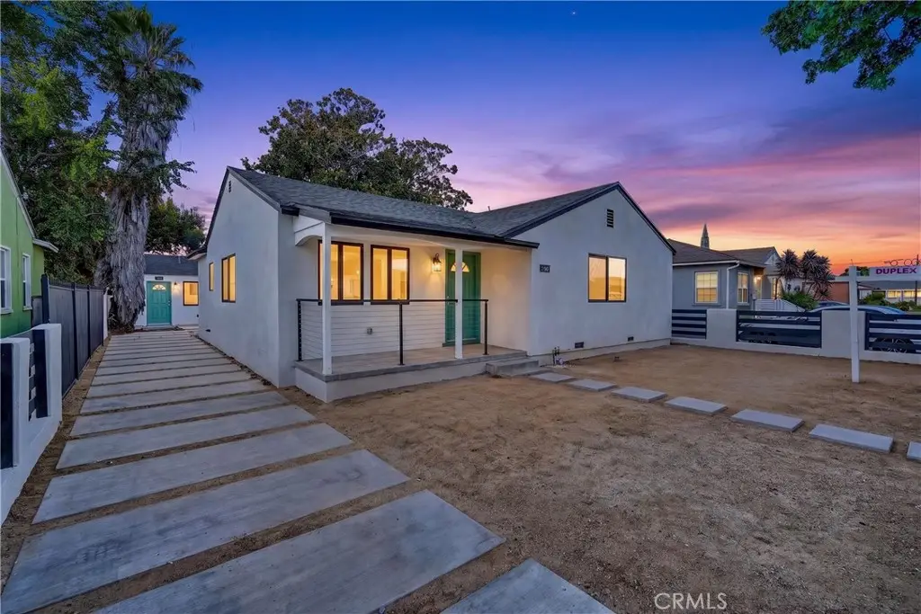 2106 W 94th Pl, Los Angeles, CA 90047 - #1