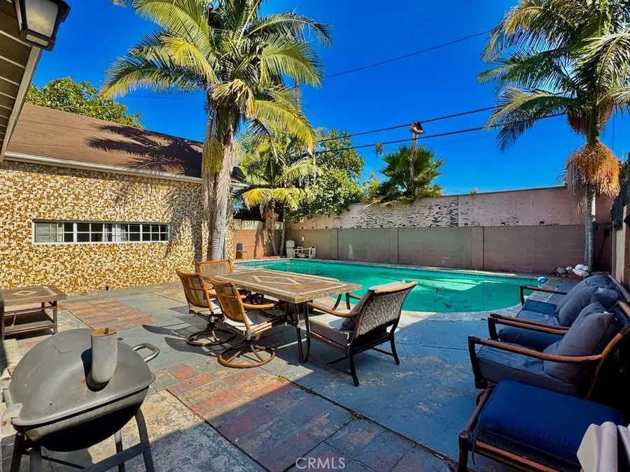 2980 Oakwood Avenue, Lynwood, CA 90262 - #2