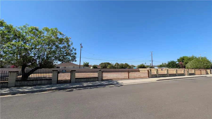 8774 Guess, Rosemead, CA 91770 - #2