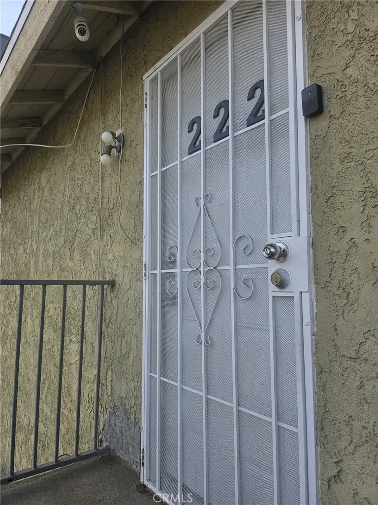 1025 N Tippecanoe Avenue, San Bernardino, CA 92410 - #3