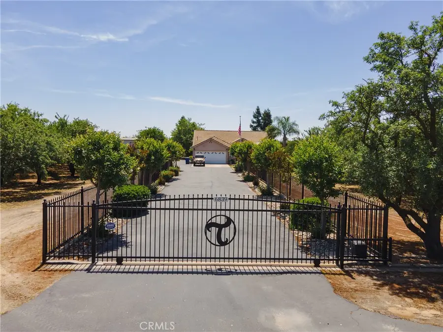 6839 Mercedes Avenue, Winton, CA 95388 - #2