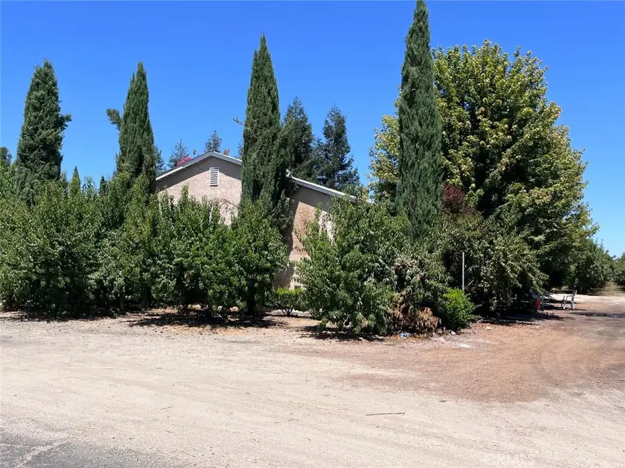 14176 Sunset Drive, Livingston, CA 95334 - #3