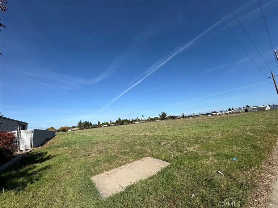 2051 Wardrobe, Merced, CA 95341 - #2