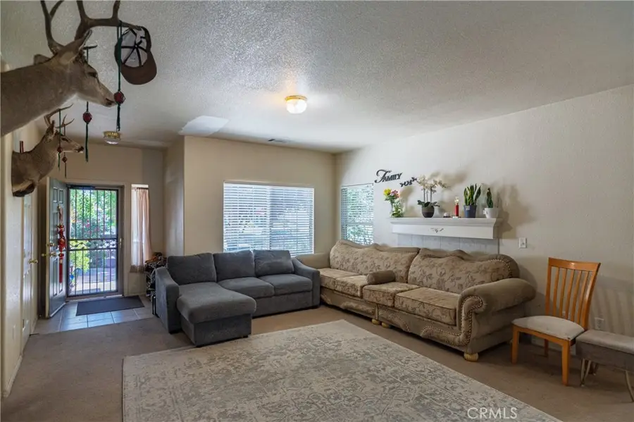 123 Manzanita Avenue, Merced, CA 95341 - #3