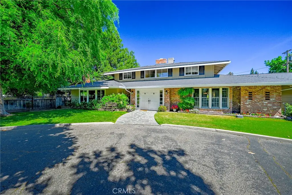 1035 E North Bear Creek Dr, Merced, CA 95340 - #1
