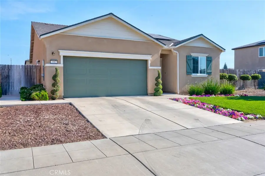 2082 Bidan, Chowchilla, CA 93610 - #2