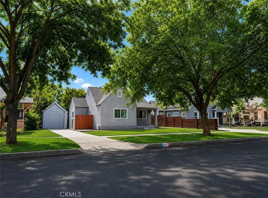 24 W 26th Street, Merced, CA 95340 - #1