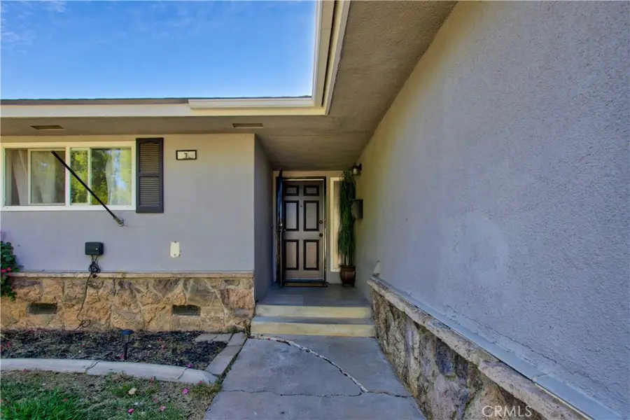 3195 Nottingham, Merced, CA 95340 - #3