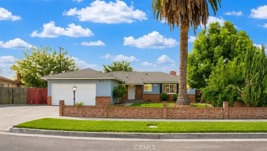 3849 E Dayton Avenue, Fresno, CA 93726 - #1