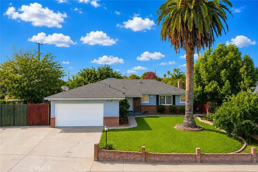 3849 E Dayton Avenue, Fresno, CA 93726 - #2