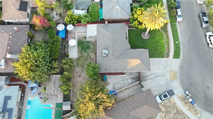 3849 E Dayton Avenue, Fresno, CA 93726 - #3
