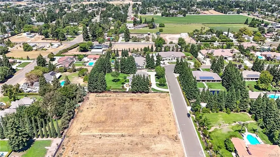 1371 Shady Cove Avenue, Atwater, CA 95301 - #3