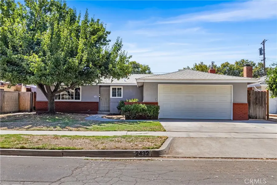 2432 E Richert, Fresno, CA 93726 - #2
