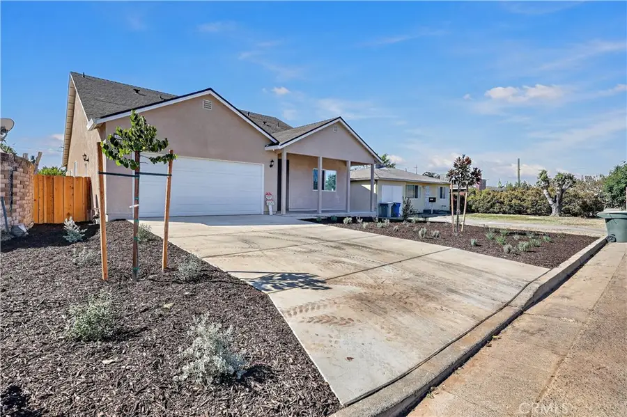 1038 W 24th, Merced, CA 95340 - #2