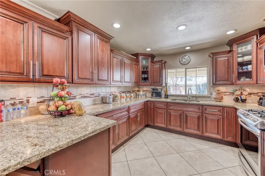25540 Lynn Place #B, Madera, CA 93638 - Image #3